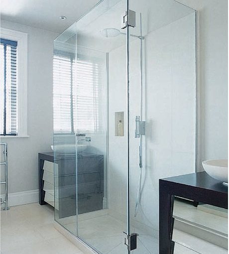 Renovate your outdated bathroom with a frameless glass shower screen