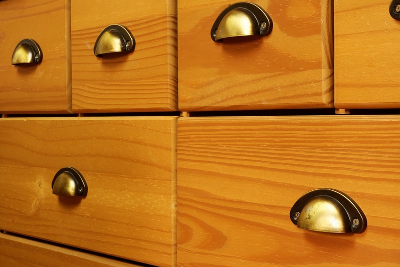 Stylish Cabinet Handles Give Your Kitchen a New Look – Bruzzese Home