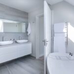 Changing from Top to Bottom: 5 Bathroom Renovation Details to Carefully Plan Out
