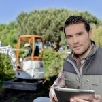 Your Guide to Hiring a Landscape Contractor for Homeowners